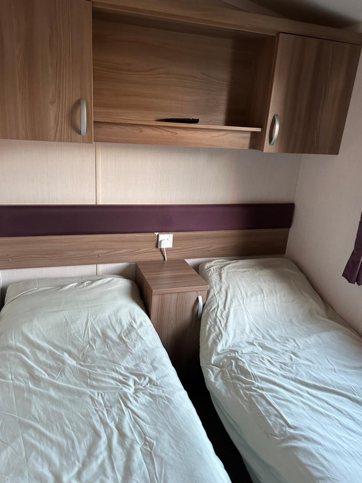 3 Bedroomed Caravan With Amazing Sea Views! Σκάρμπορο Εξωτερικό φωτογραφία